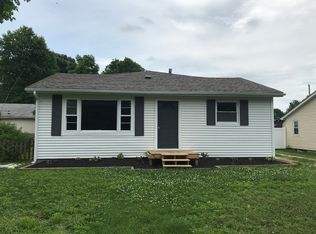 104 Michigan Ave, South Roxana, IL 62087