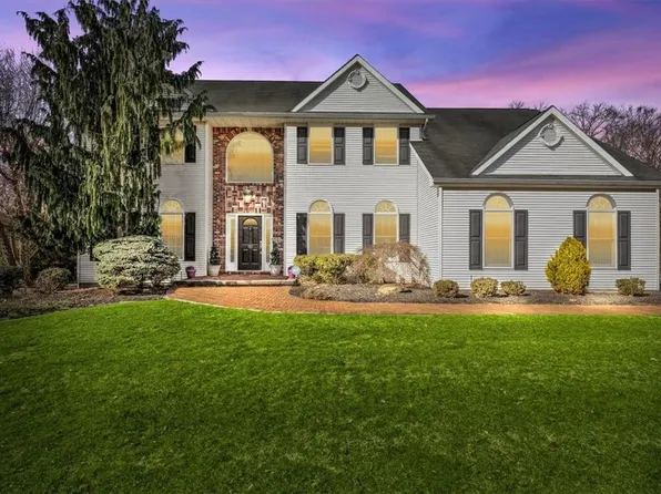 21 Meriwether Trail, Congers, NY 10920