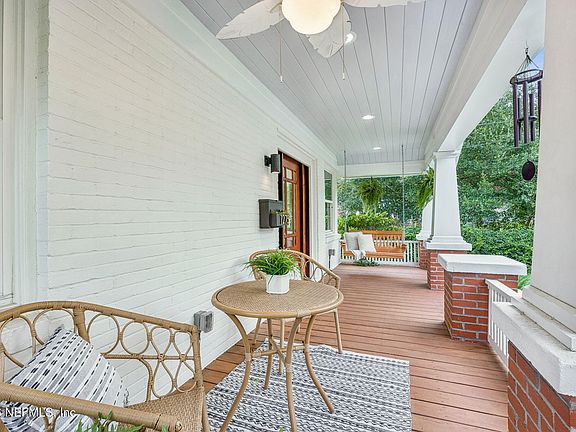 4th image of 1275 MONTEREY Street