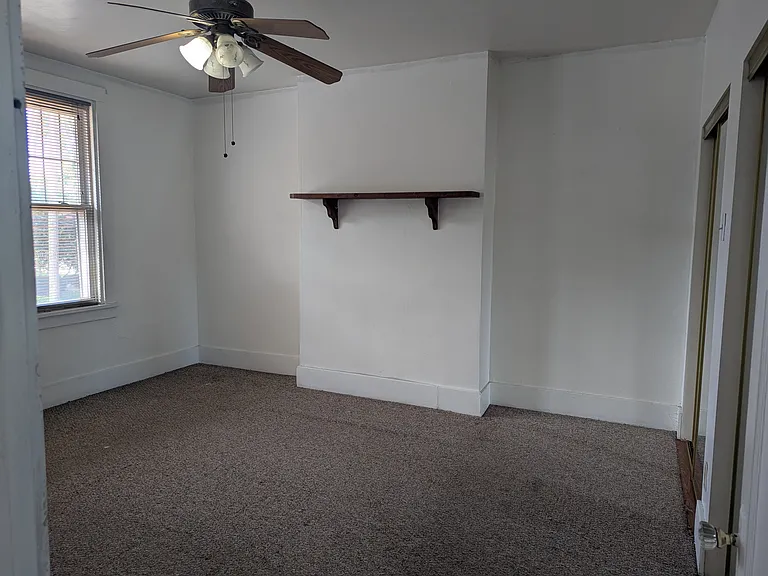 7445 McClure Ave — Photo 11