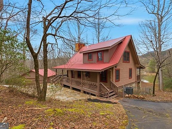 5th image of 61 Bear Ridge Rd