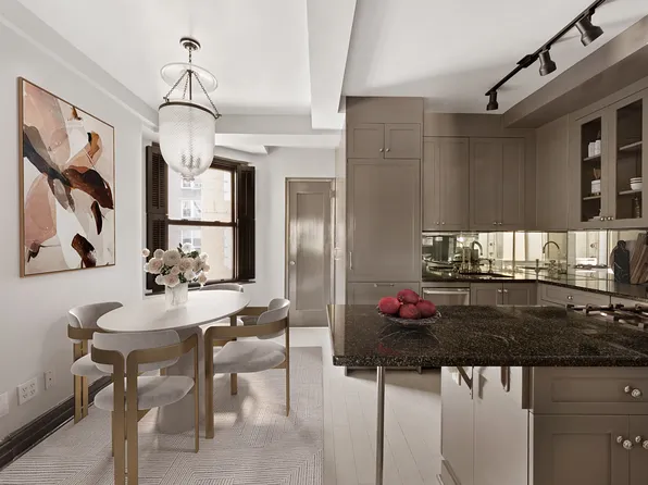 12 East 97th Street image 5 of 10