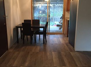 201 Palmer Dr, Selah, WA