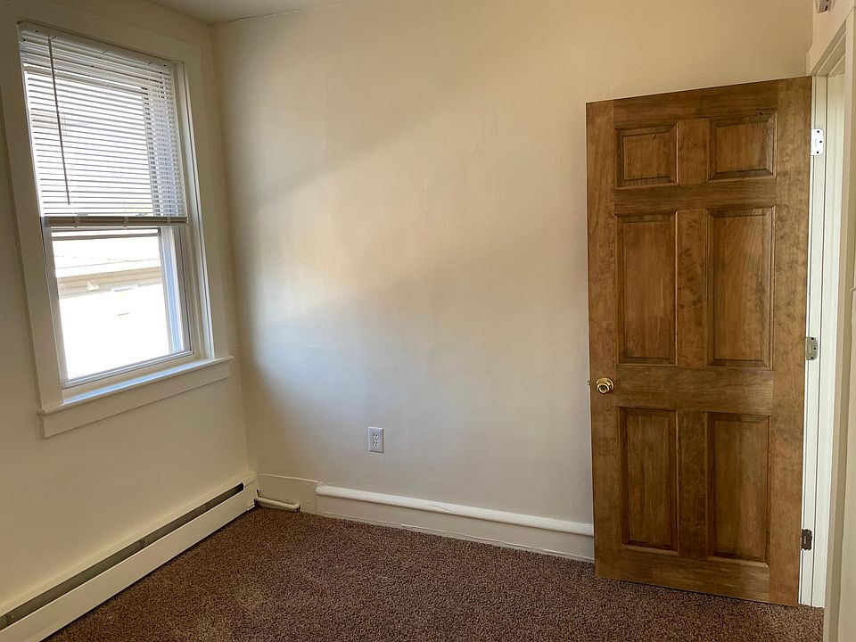 807 N Broad St Woodbury NJ Zillow