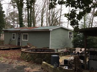 1010 Ligon Rd, Greenwood, SC 29649