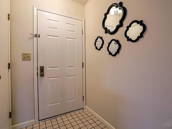 4th image of 4213 Victorian Green Dr Unit 8