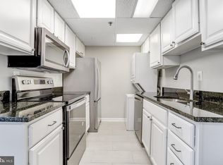 5911 Edsall Rd APT 813, Alexandria, VA 22304