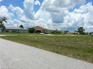 1118 NE 7th Ave, Cape Coral, FL 33909