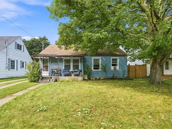 9 Lancaster Ave, Brantford, ON N3T 5E5
