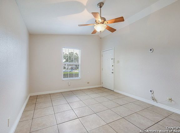 5th image of 6034 Hazel Valley St
