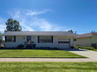 322 W 5th St, Boone, IA 50036