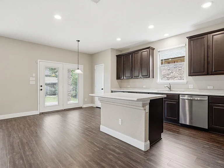 2950 E Old Settlers Blvd #29 — Photo 11
