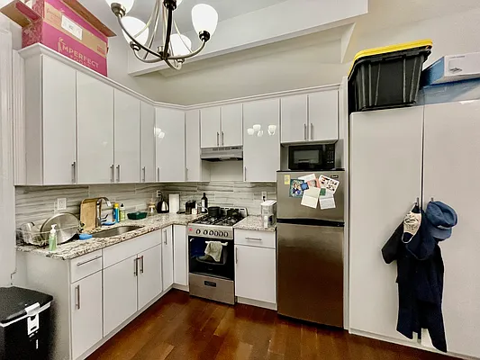 Rented by R New York | media 20