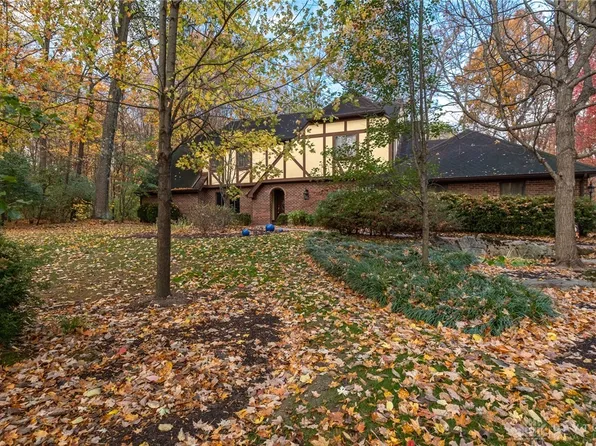 5525 Hunter Rd, Enon, OH 45323