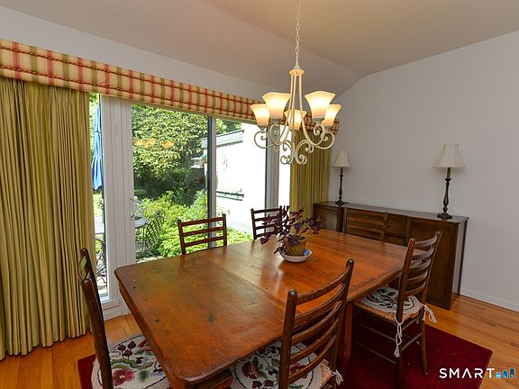5th image of 895 Heritage Village #A