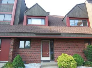 92 Montoya Dr, Branford, CT 06405