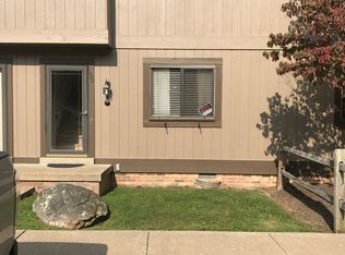 152 Cherrywood Villa, Beaver, WV 25813
