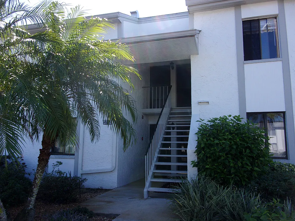 278 Cypress Ln