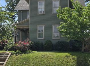 712 S 19th St, Quincy, IL 62301
