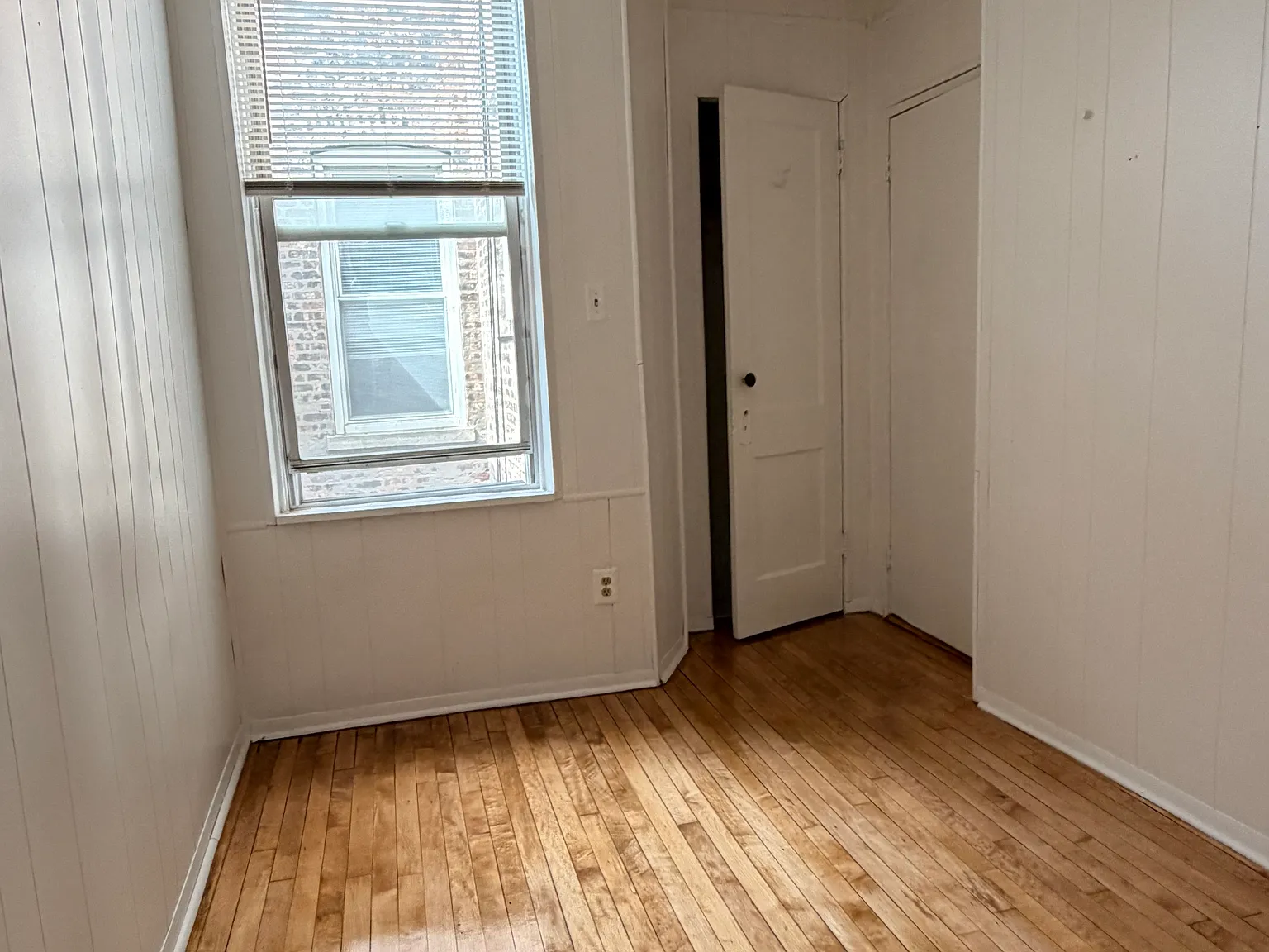 3 bed, 1000 sqft, $1,875 — Photo 4
