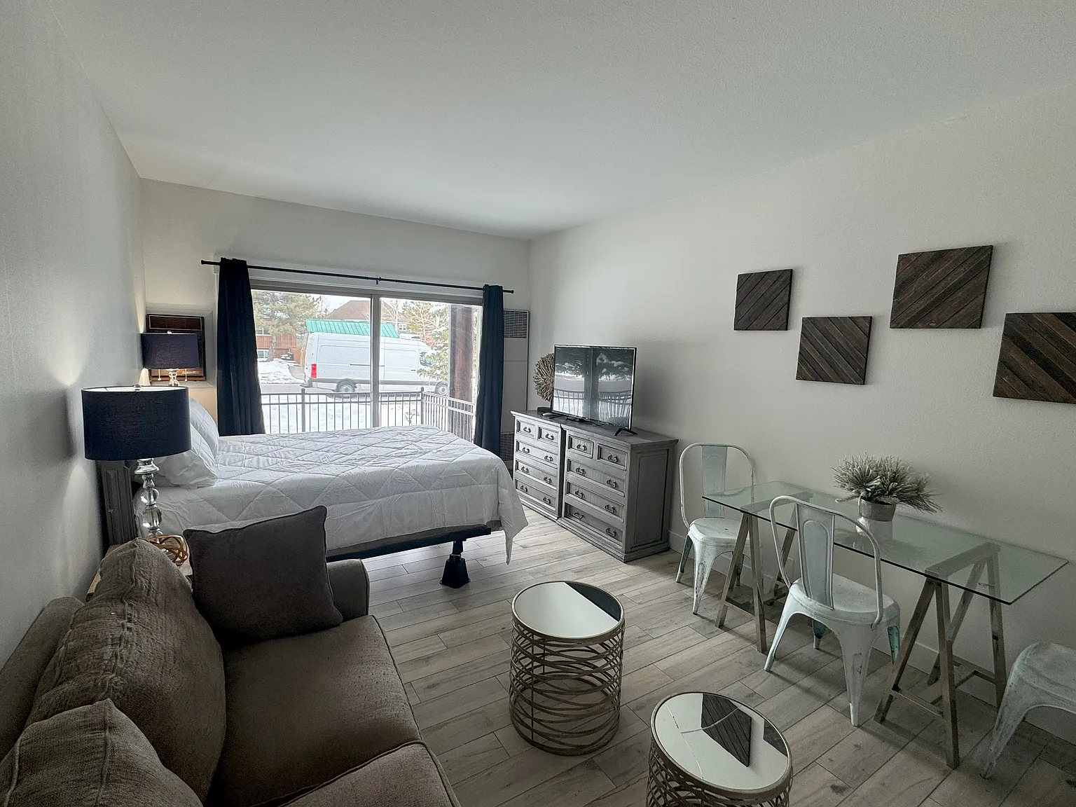 Studio, 500 sqft, $1,650 — Photo 4