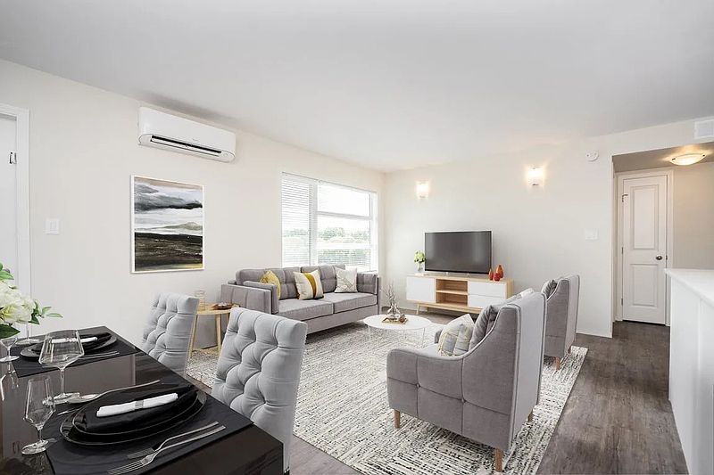 Winnipeg Apartment for rent - 2 Bedrooms — photo 2
