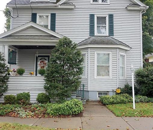2nd image of 7 Millard Ave