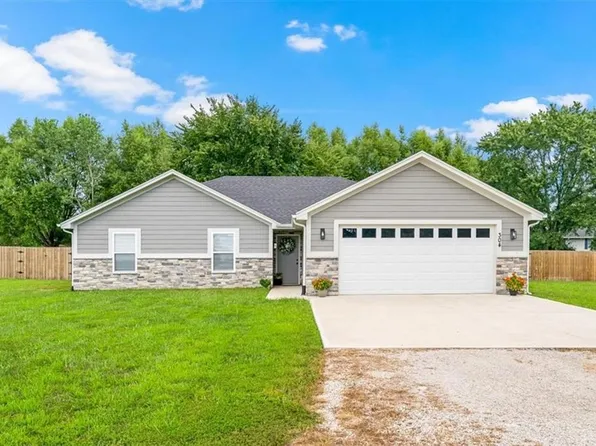 304 W Baltic St, Kingsville, MO 64061