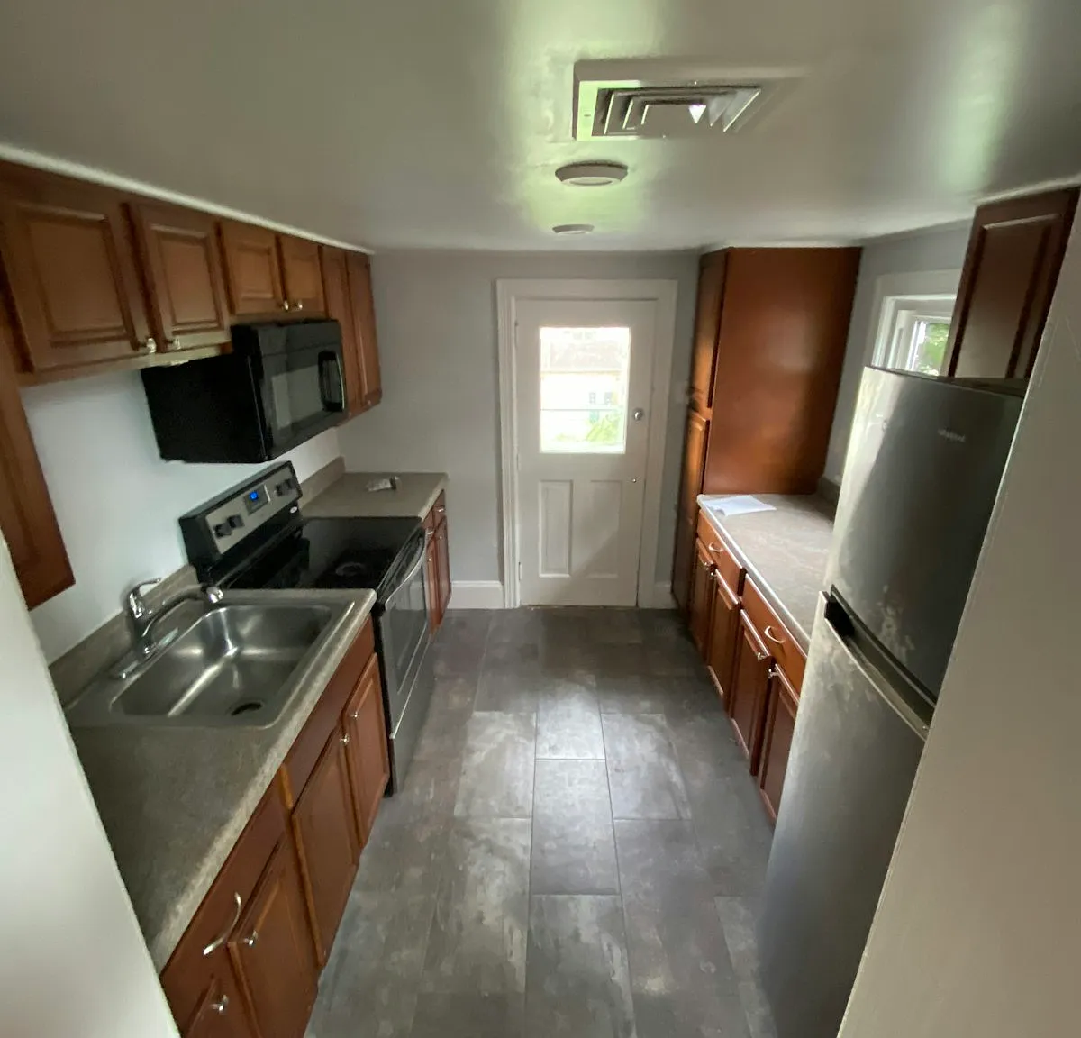 137 South Spruce Street — Photo 3