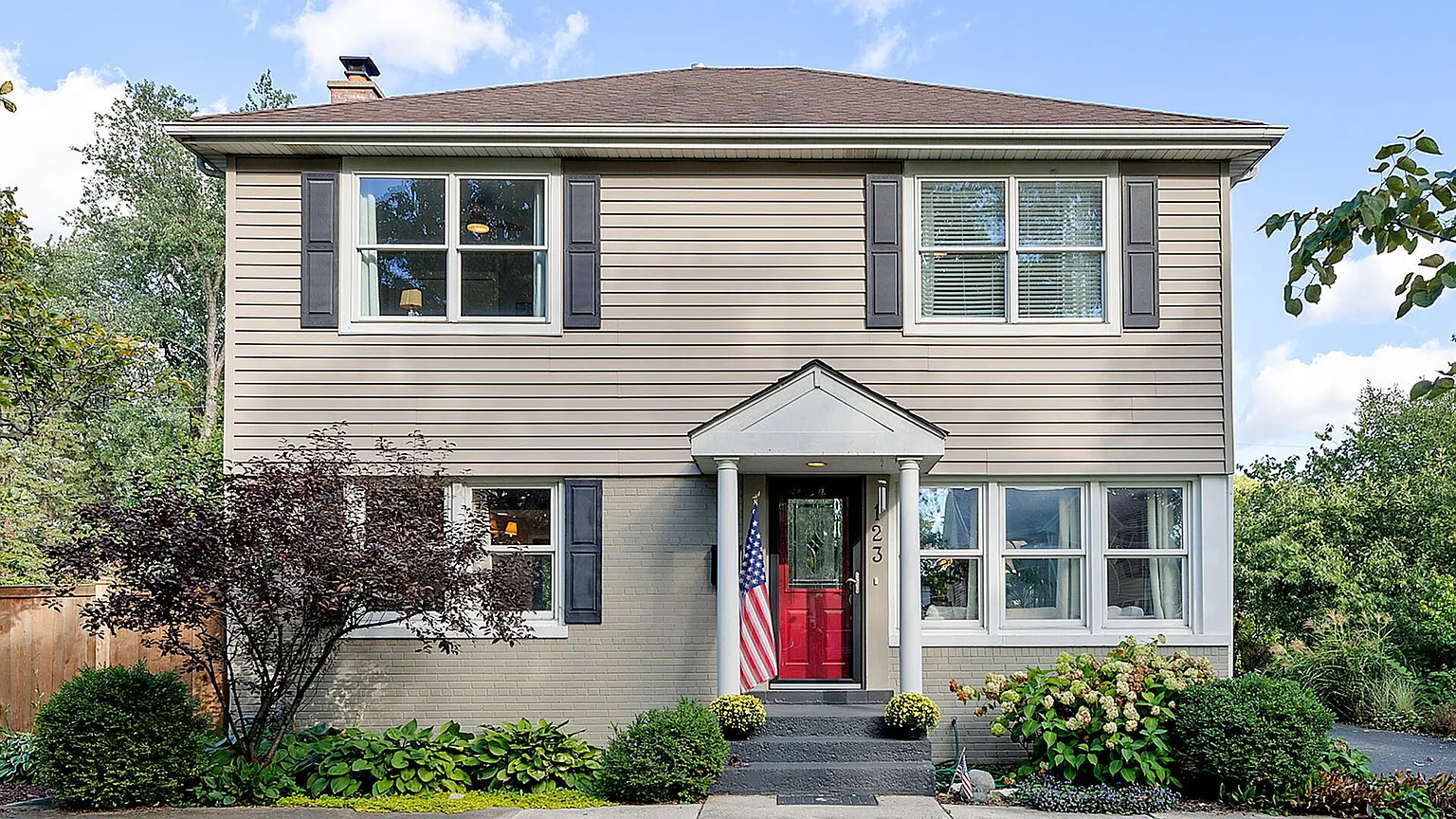 123 Hiawatha Dr photo 1