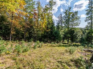 2 Styles Brook Rd, Keene, NY 12942