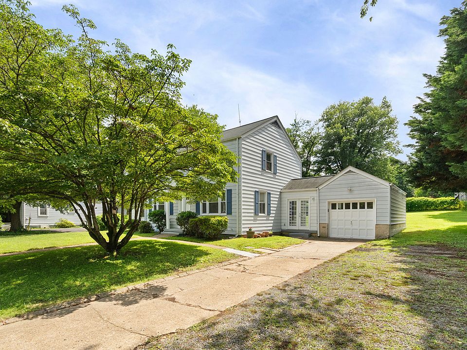 1st image of 6315 Old Dominion Dr
