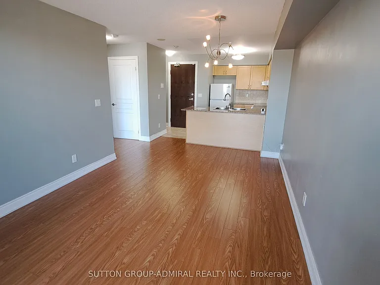 7 N Park Rd #1202 — Photo 4