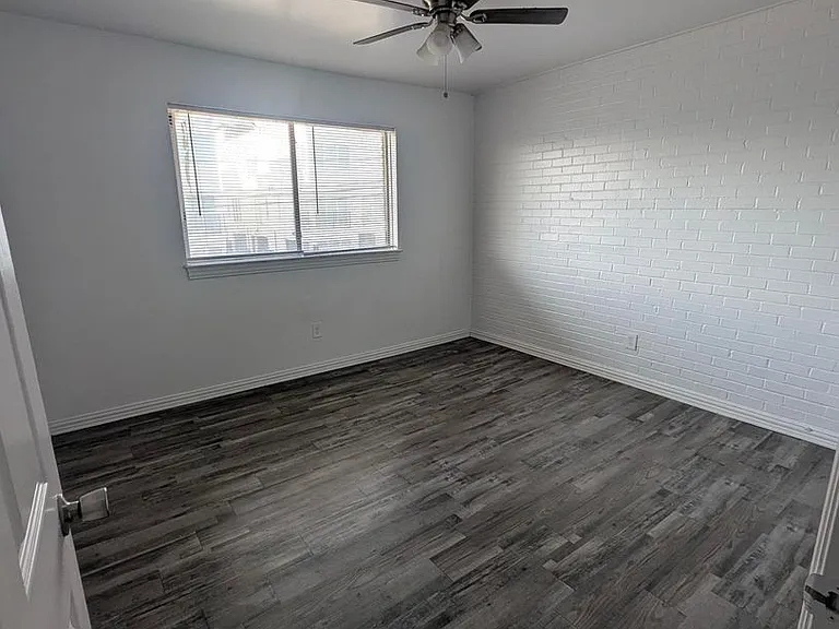 1728 N Fitzhugh Ave #205 — Photo 8