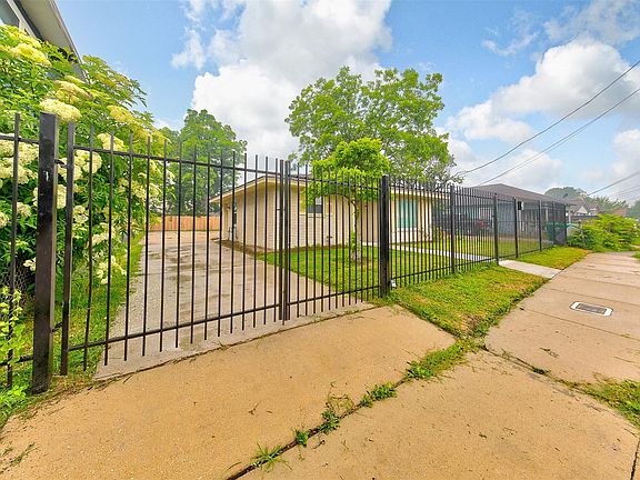 2nd image of 7732 Avenue I