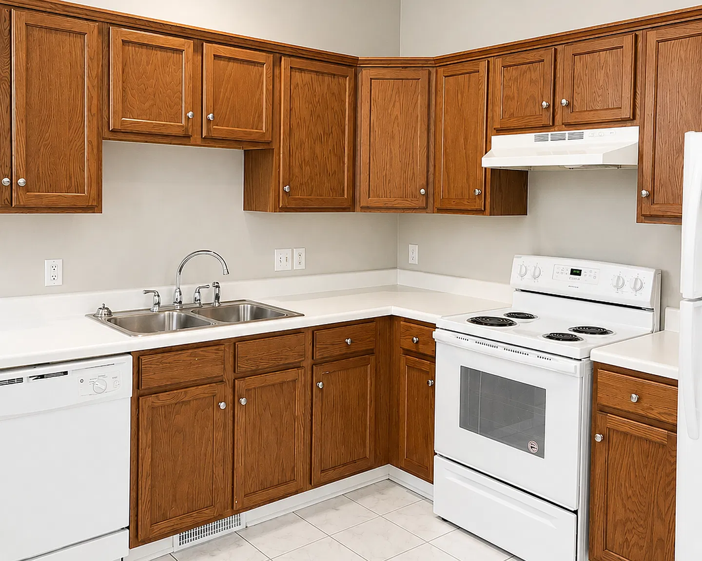 Now Leasing - Monarch Village Apartments - 243-257 West Smith Street — Photo 3