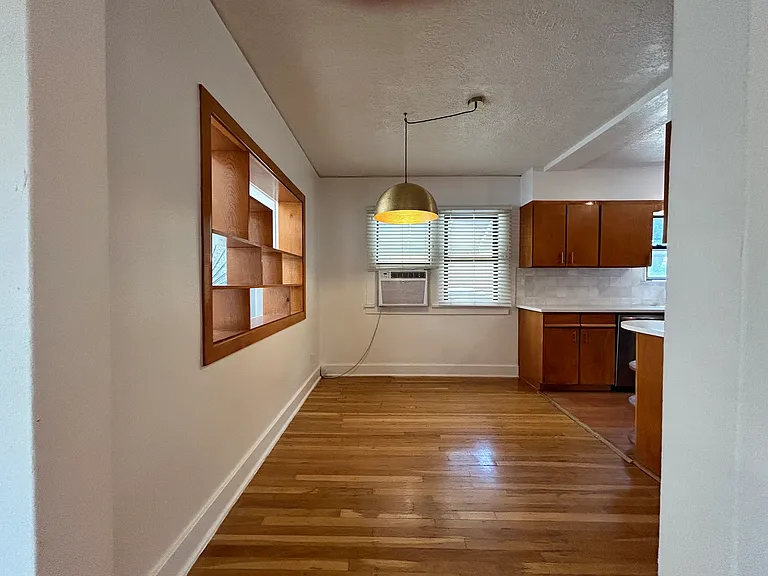 201 Bryn Mawr Dr SE — Photo 13
