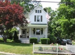 523 N Abington Rd, Clarks Green, PA 18411