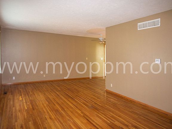 2nd image of 12642 Westwood Ln