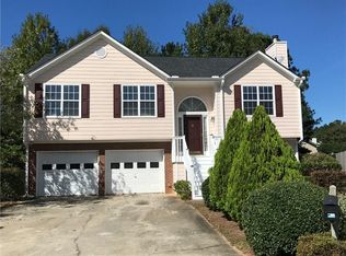 162 Strawbridge Trce, Lawrenceville, GA 30044