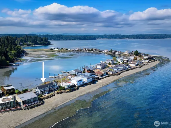 15638 Point Monroe Drive NE, Bainbridge Island, WA 98110