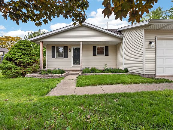 2nd image of 9 Timber View Dr