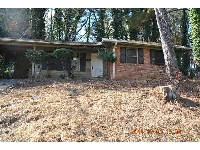 2921 Laurel Ln photo 1