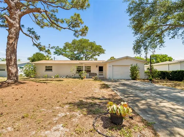 2085 68th Ave S, Saint Petersburg, FL 33712