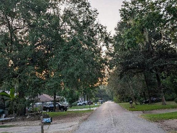 3rd image of 2545 River Rdg