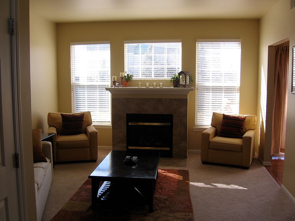 1st image of 24159 Noble Dr #1