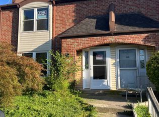 90 Hollybrooke Dr #90, Langhorne, PA 19047