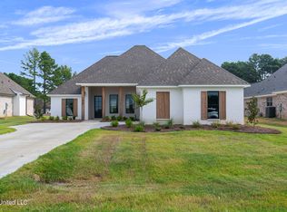 106 Charleston Cv, Madison, MS 39110