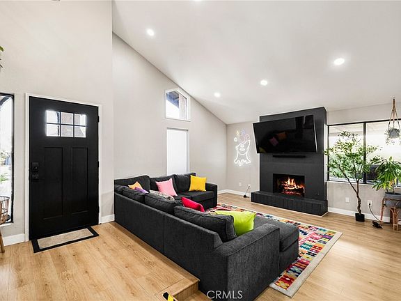 3rd image of 1128 Dawn Ridge Way