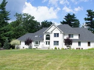 2316 Cromwell Rd, Stroudsburg, PA 18360